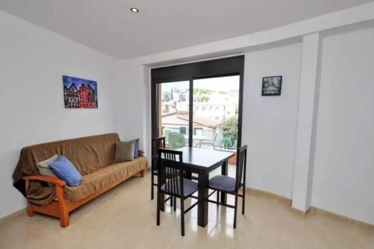 Apartment Douglas Lloretholiday Lloret de Mar 0*,  Spain
